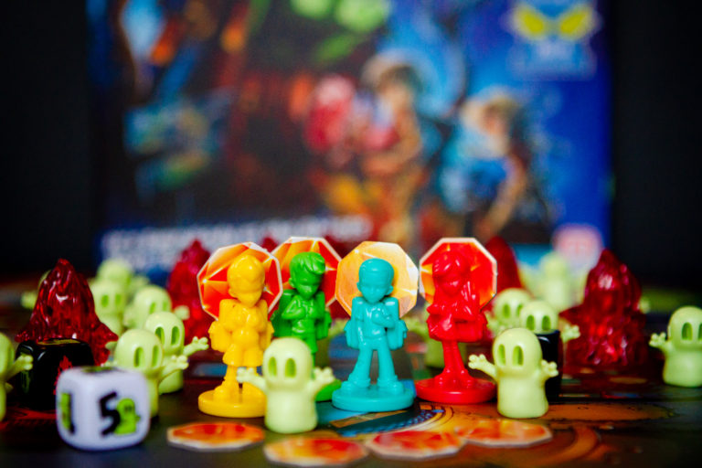 Ghost Fighting Treasure Hunters!