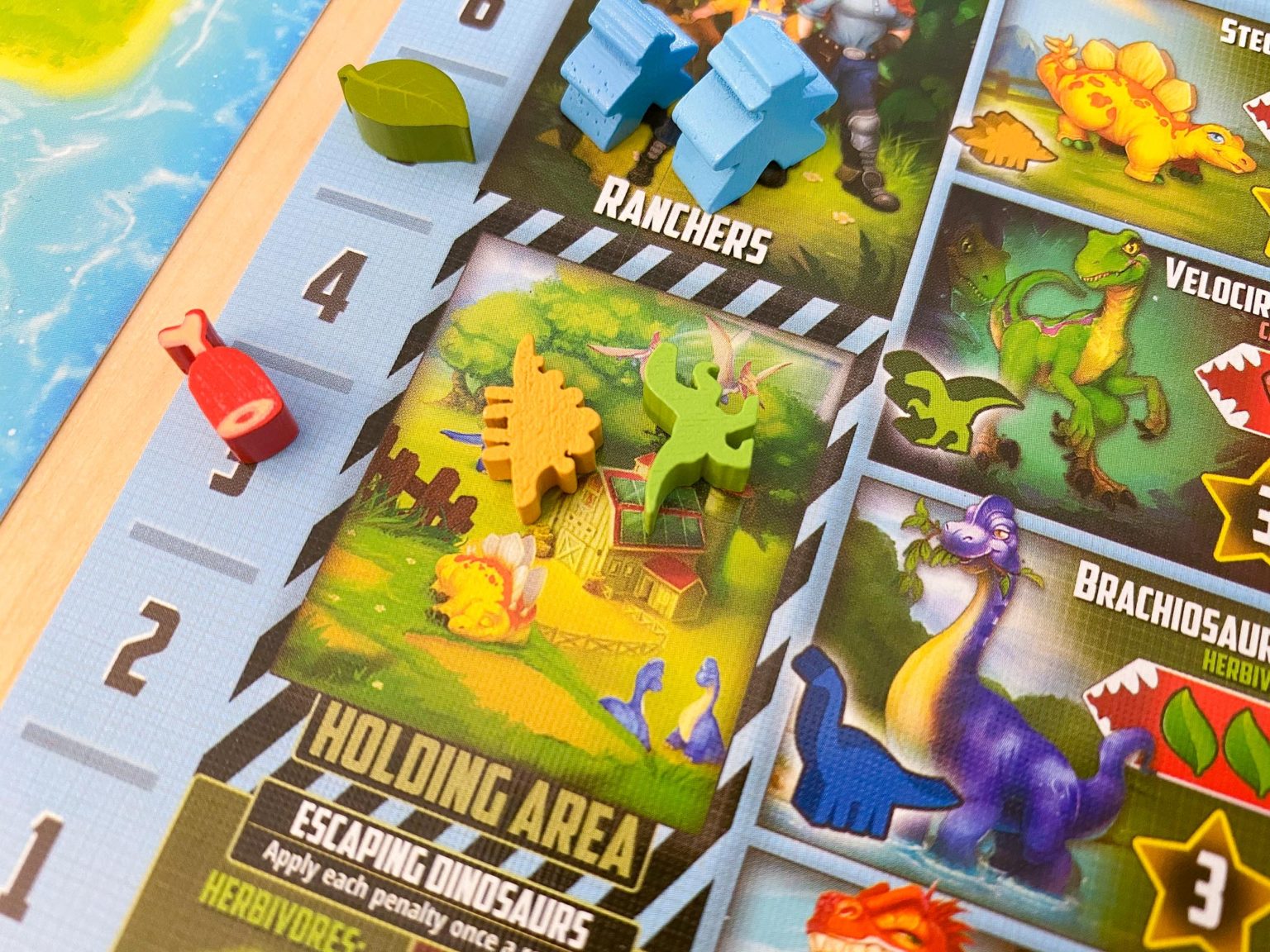 tiny epic dinosaurs board game