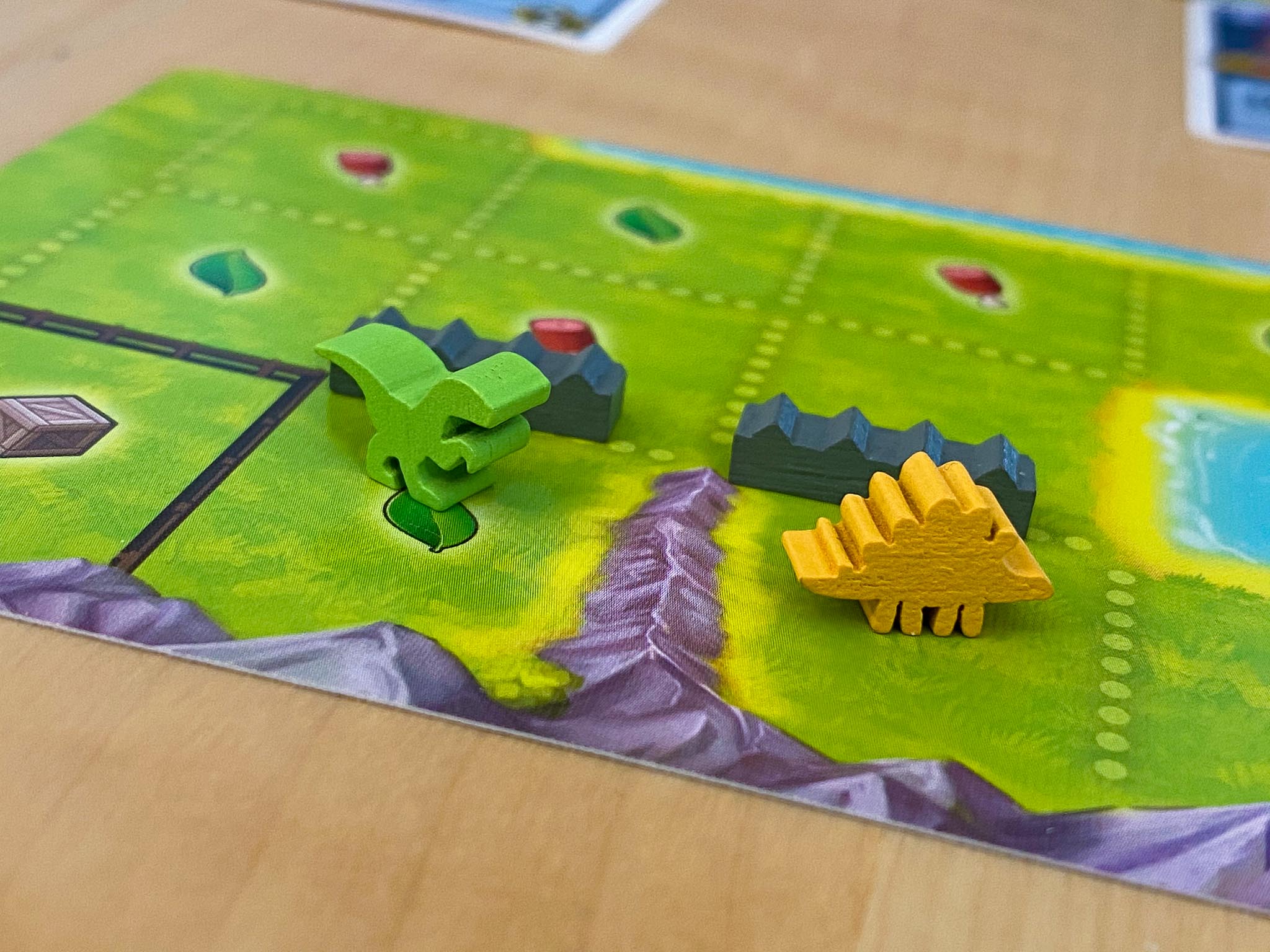 tiny epic dinosaurs board game