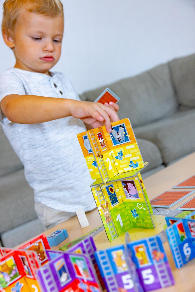 HABA 306193 Rhino Hero Junior - Gioco Cooperativo Per Bambini 2+ Anni, Impilare E Abbinare, Made In Germany
