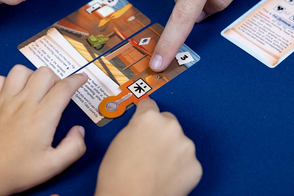 Unlock! Kids: Detective Stories, Board Game