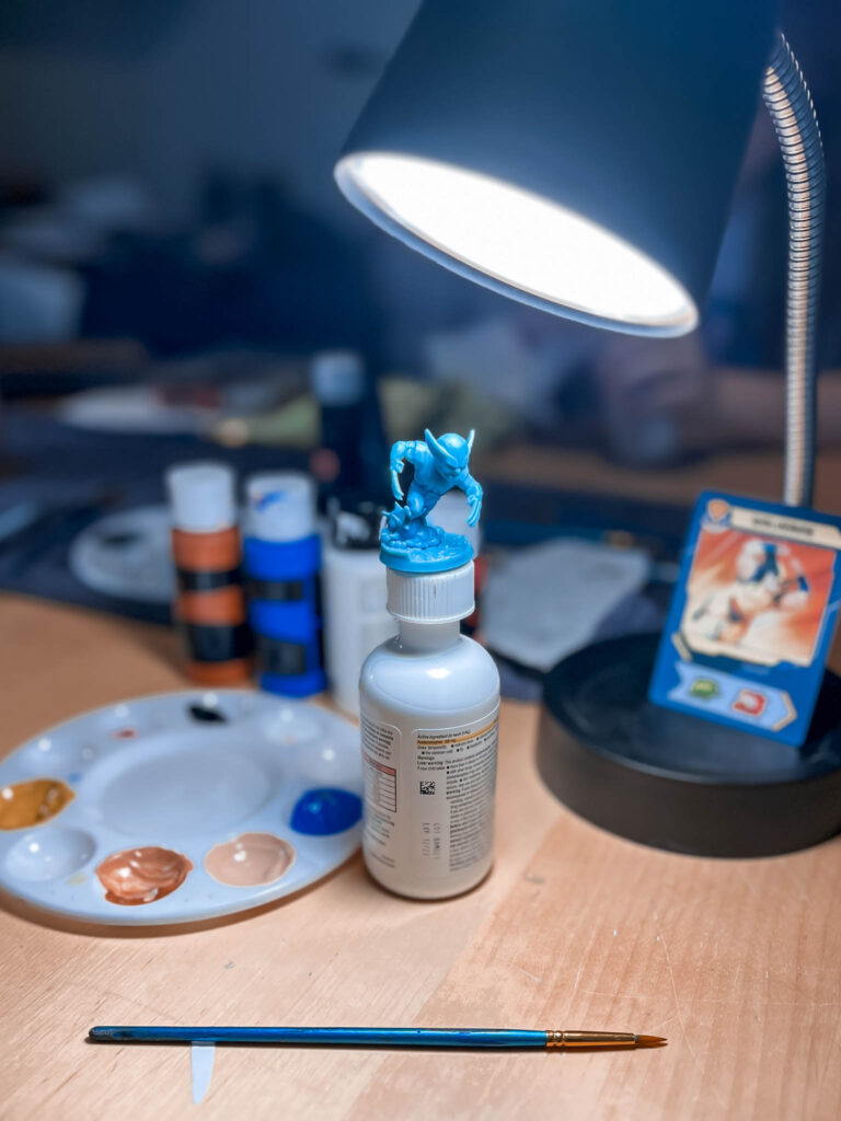 Light for Painting Miniatures (Best Miniature Painting Lamp)